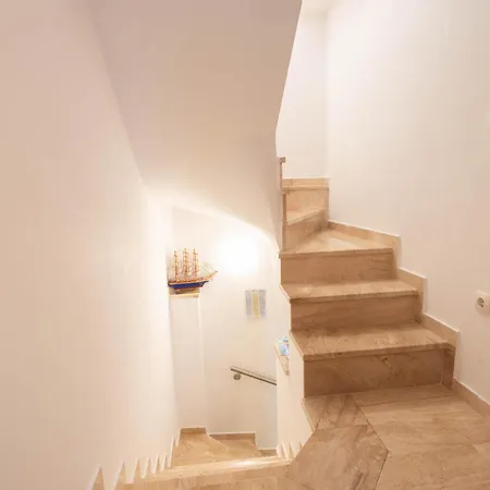 Ferienhaus Beautiful In With Kitchen Split
