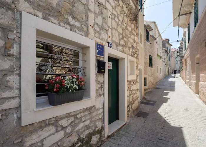 Vakantiehuis Beautiful In With Kitchen